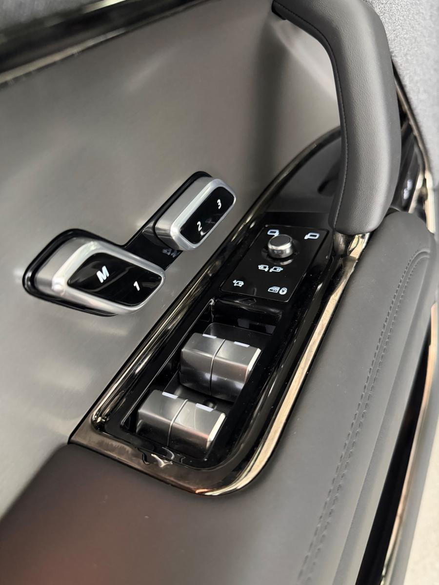 Land Rover Range Rover Sport 3.0 P460e PHEV AWD Automat...