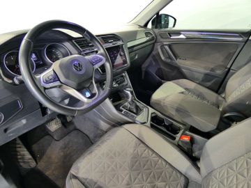 Volkswagen Tiguan - 9