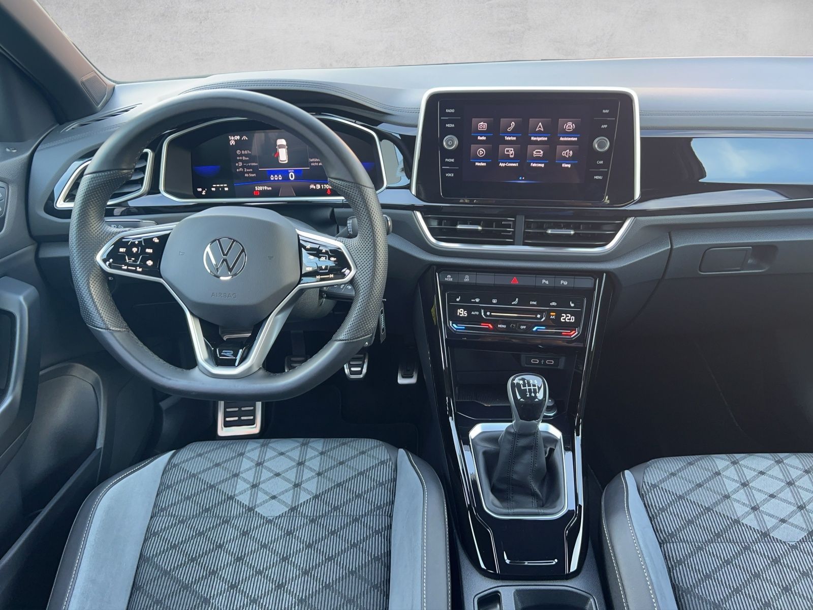 Volkswagen T-Roc - Bild 33
