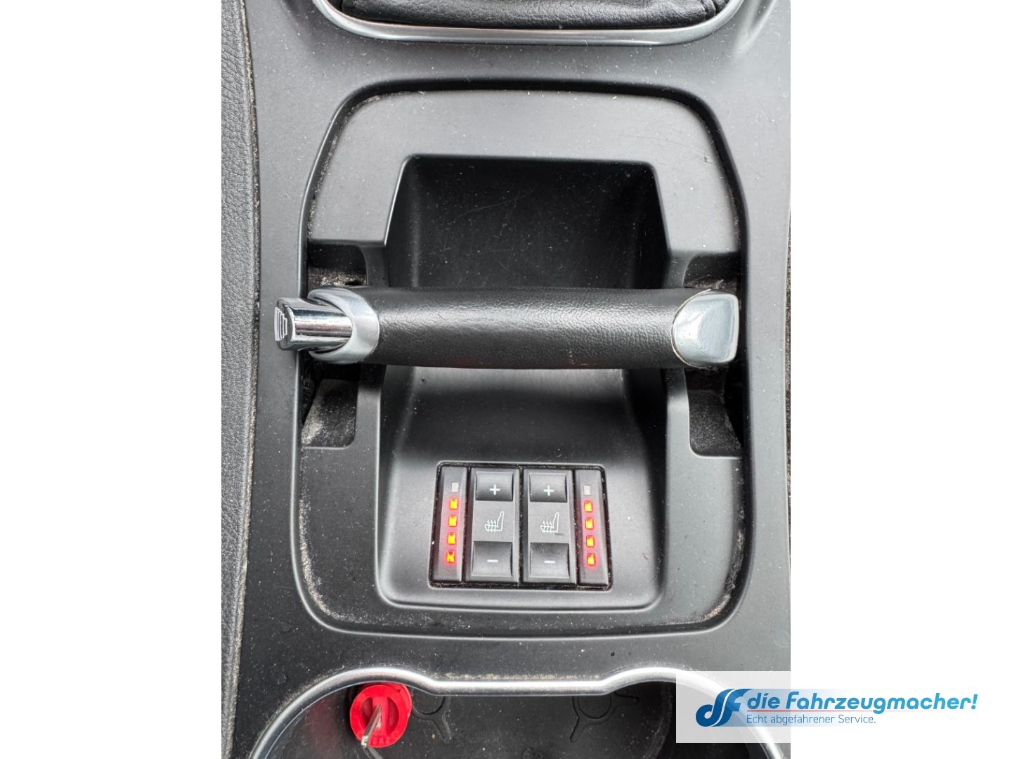 Fahrzeugabbildung Ford Galaxy Business 1.Hand, TÜV, AHK-klappbar Navi *