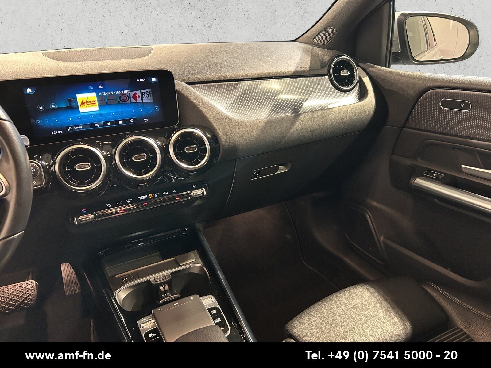 B 250 PROGRESSIVE AHK LED MBUX RFK GRA SHZG