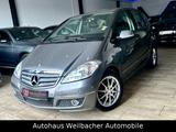 Mercedes-Benz A 180 Automatik Avantgarde * SH*Parkpilot*Navi * - Mercedes-Benz A 180 in Wiesbaden
