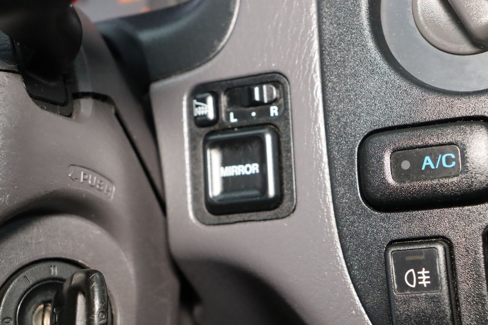 Fahrzeugabbildung Honda Logo 1.3i HU/AU 07.26