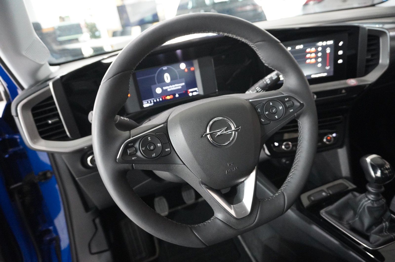 Fahrzeugabbildung Opel Mokka ELEGANCE 1.2T NAVI/LED/KAMERA/SPORT/SH/DAB