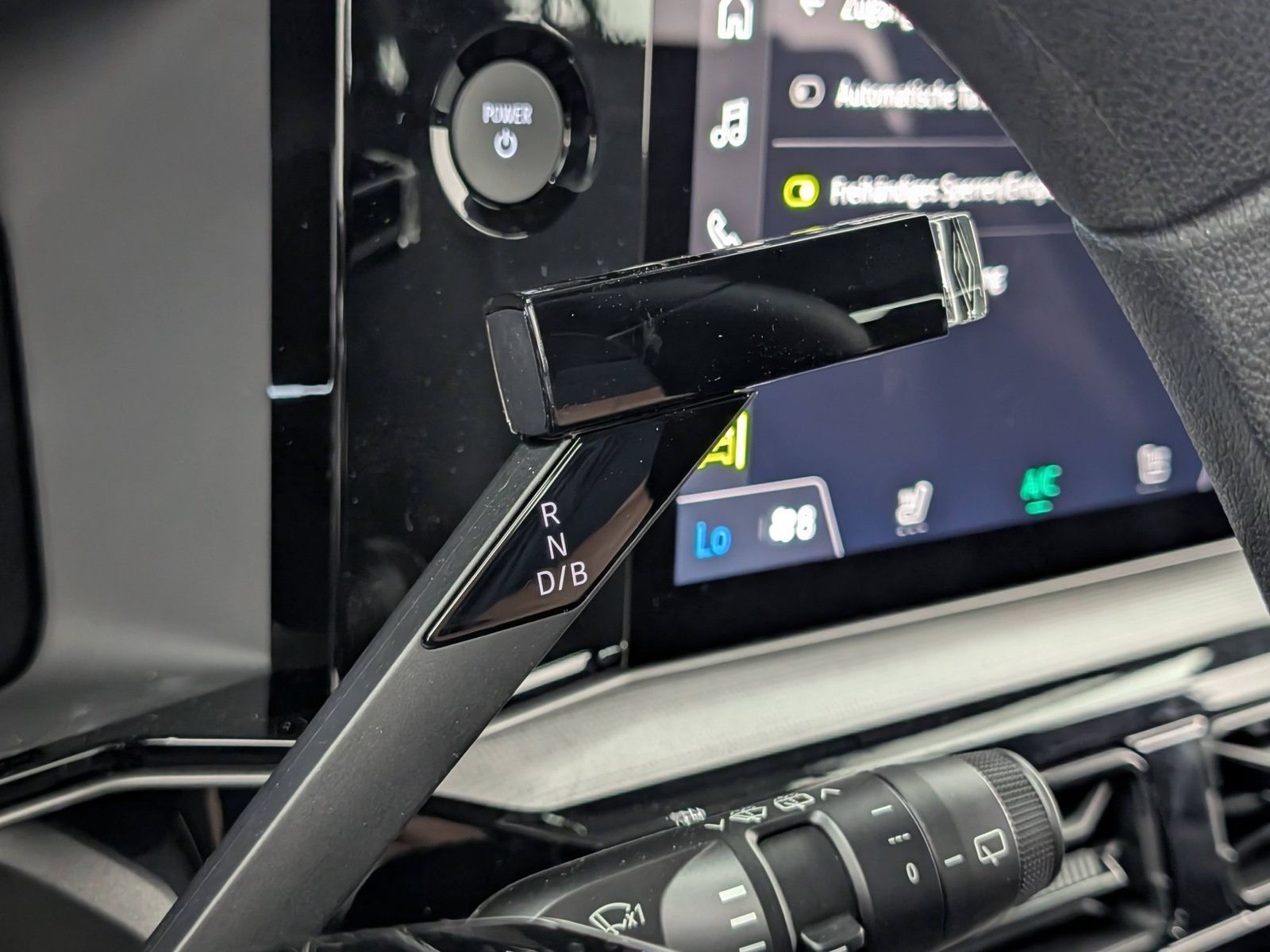 RENAULT R 4 E-Tech Evolution 150 Comfort Range – Bild 32