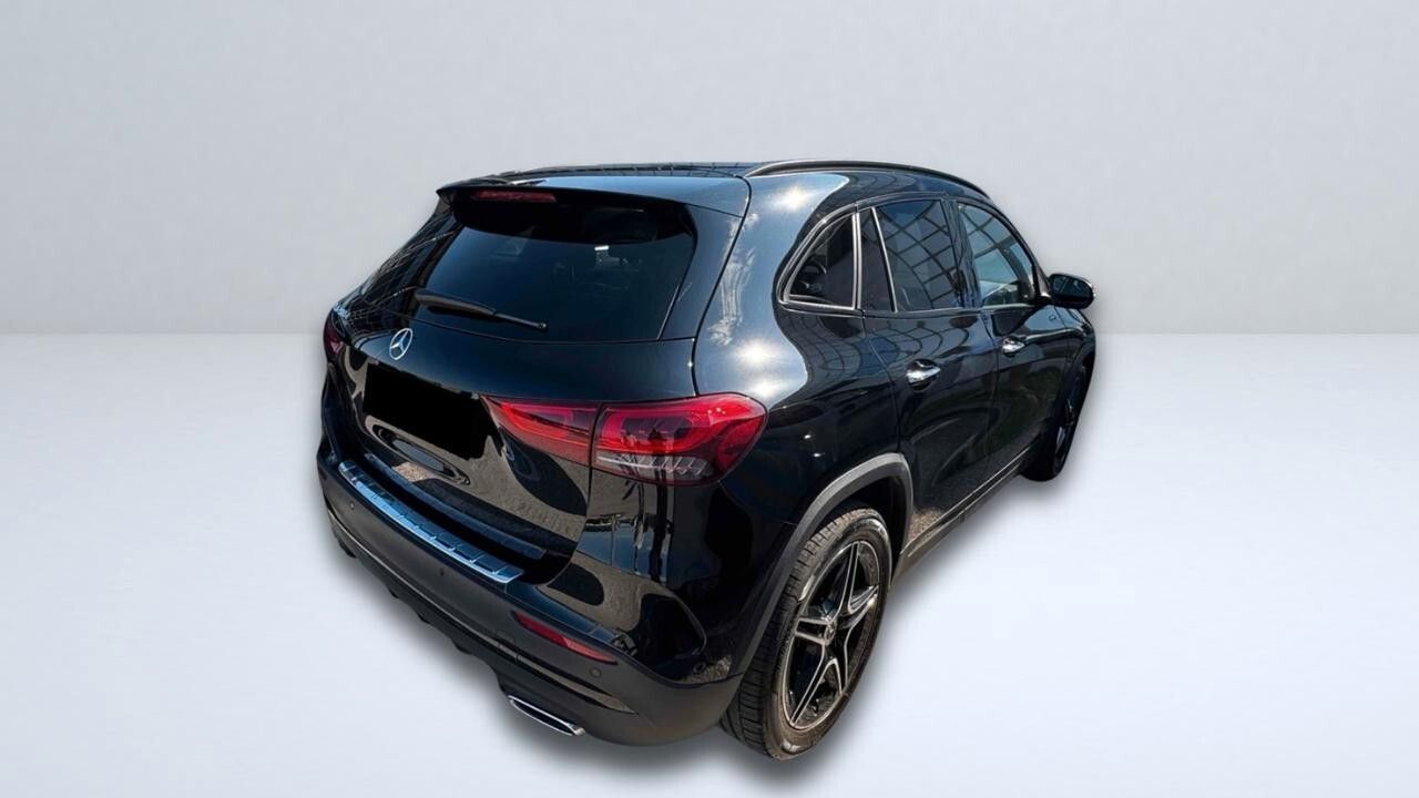 Mercedes-Benz Mercedes-benz GLA 200 d Automatic Premium imagem 2