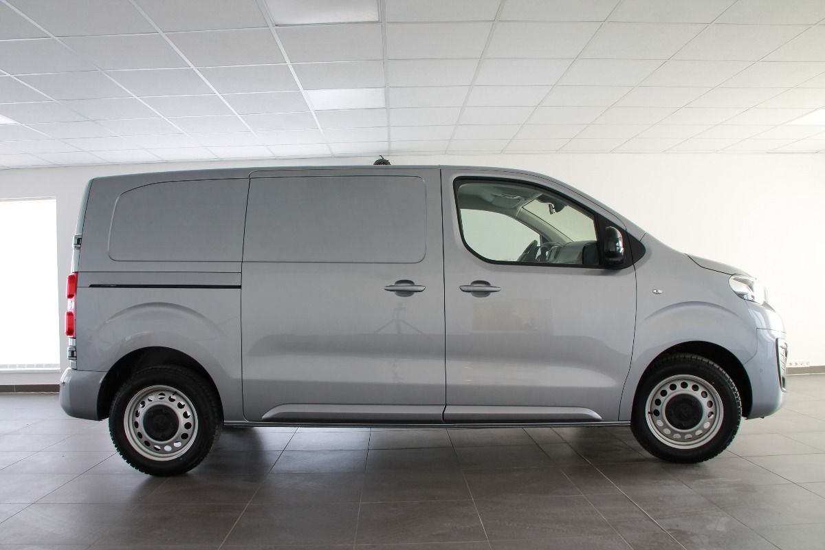 Fahrzeugabbildung Peugeot Expert Kastenwagen Standard 2.0 BlueHDi