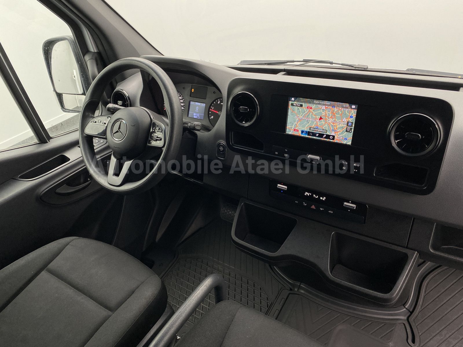Fahrzeugabbildung Mercedes-Benz Sprinter 316 Automatik AHK+ NAVI 6483