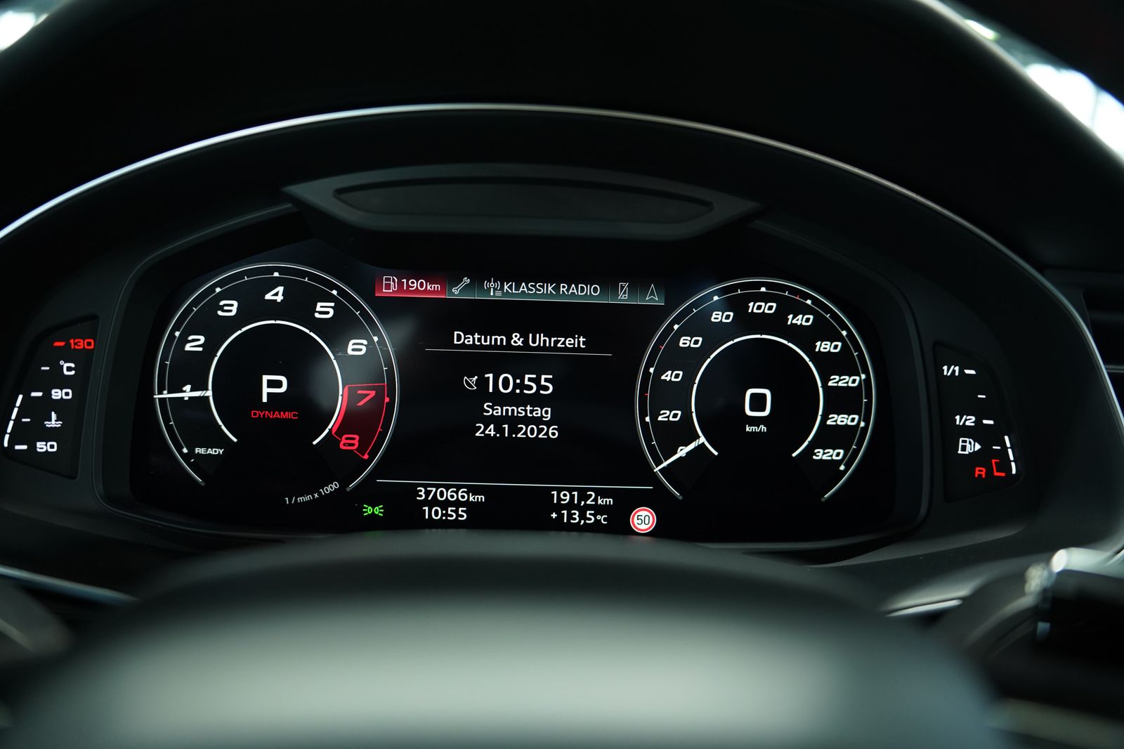 Audi Rsq8