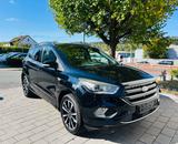 Ford Kuga ST-Line - Ford Kuga mit Benzin-Antrieb: Geländewagen