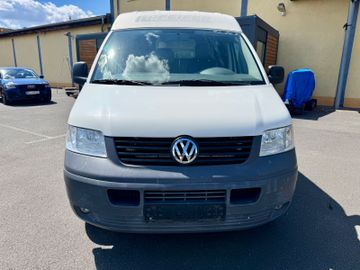 Volkswagen T5 Transporter - 2