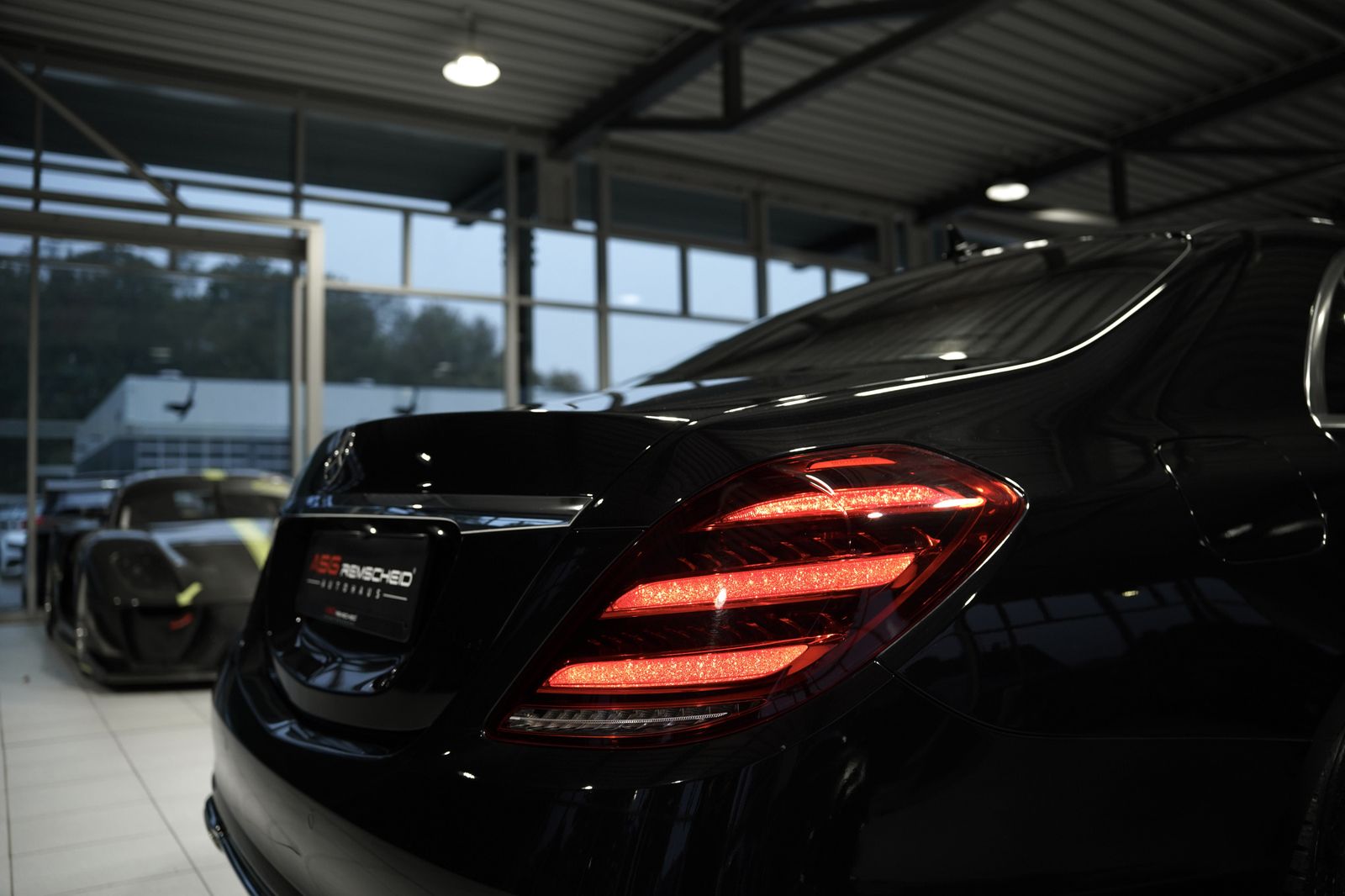 Mercedes Benz S 560