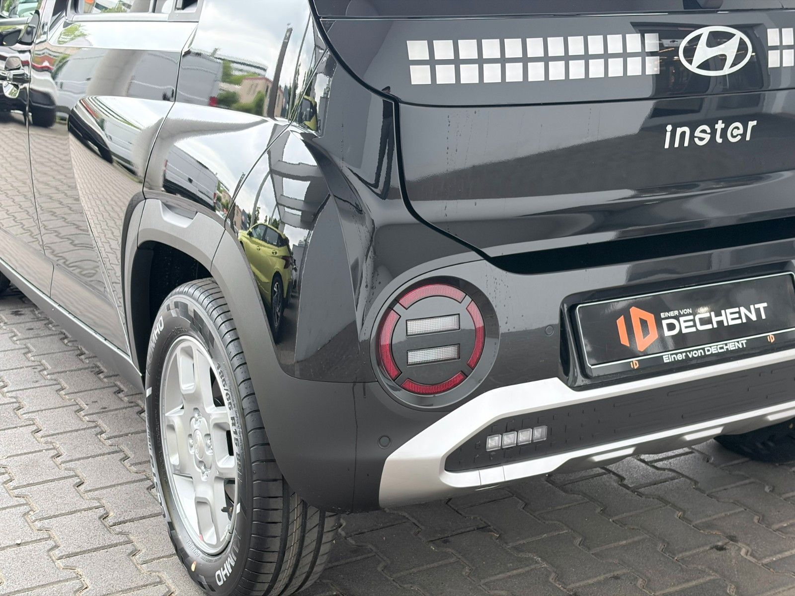 Fahrzeugabbildung Hyundai Inster Elektro FWD 85 kW Trend KlimaA,Navi,SHZ