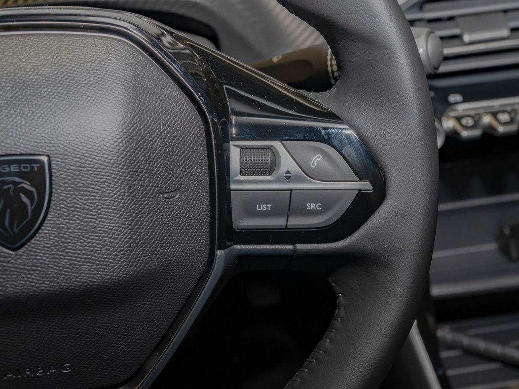 Peugeot 2008 - Bild 13