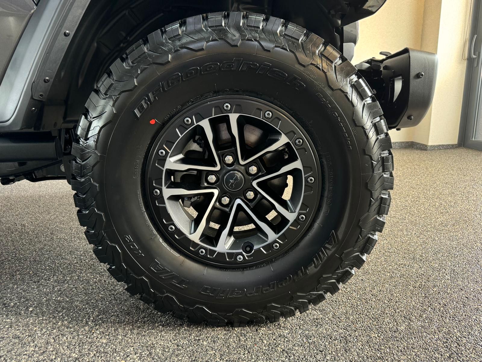 Fahrzeugabbildung Jeep 2026 MOAB 392-6.4L HEMI V8-DUAL TOP