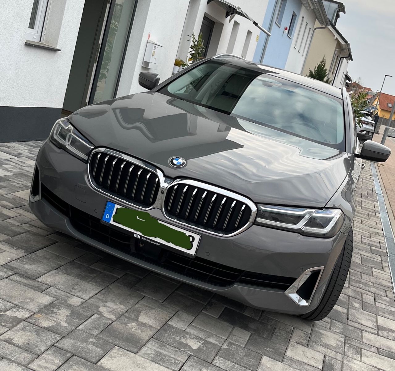 BMW 540i xDrive Touring A -