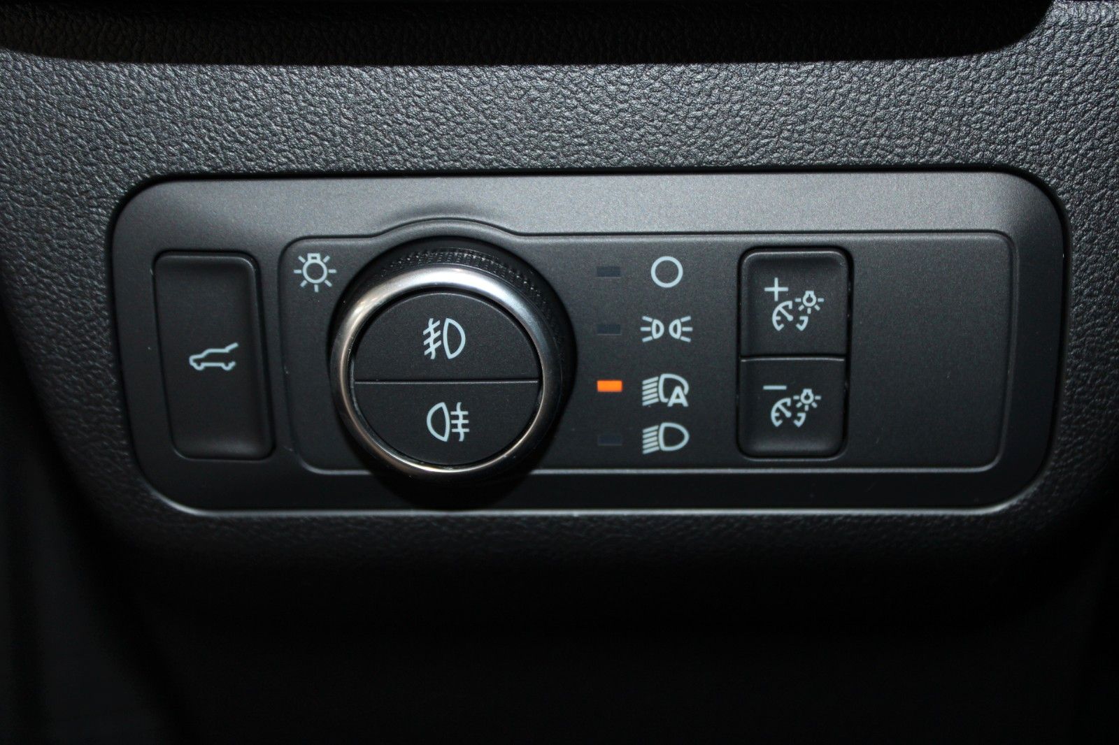 Fahrzeugabbildung Ford Kuga ST-Line X LED B&O HUD ACC WinterPaket Panod