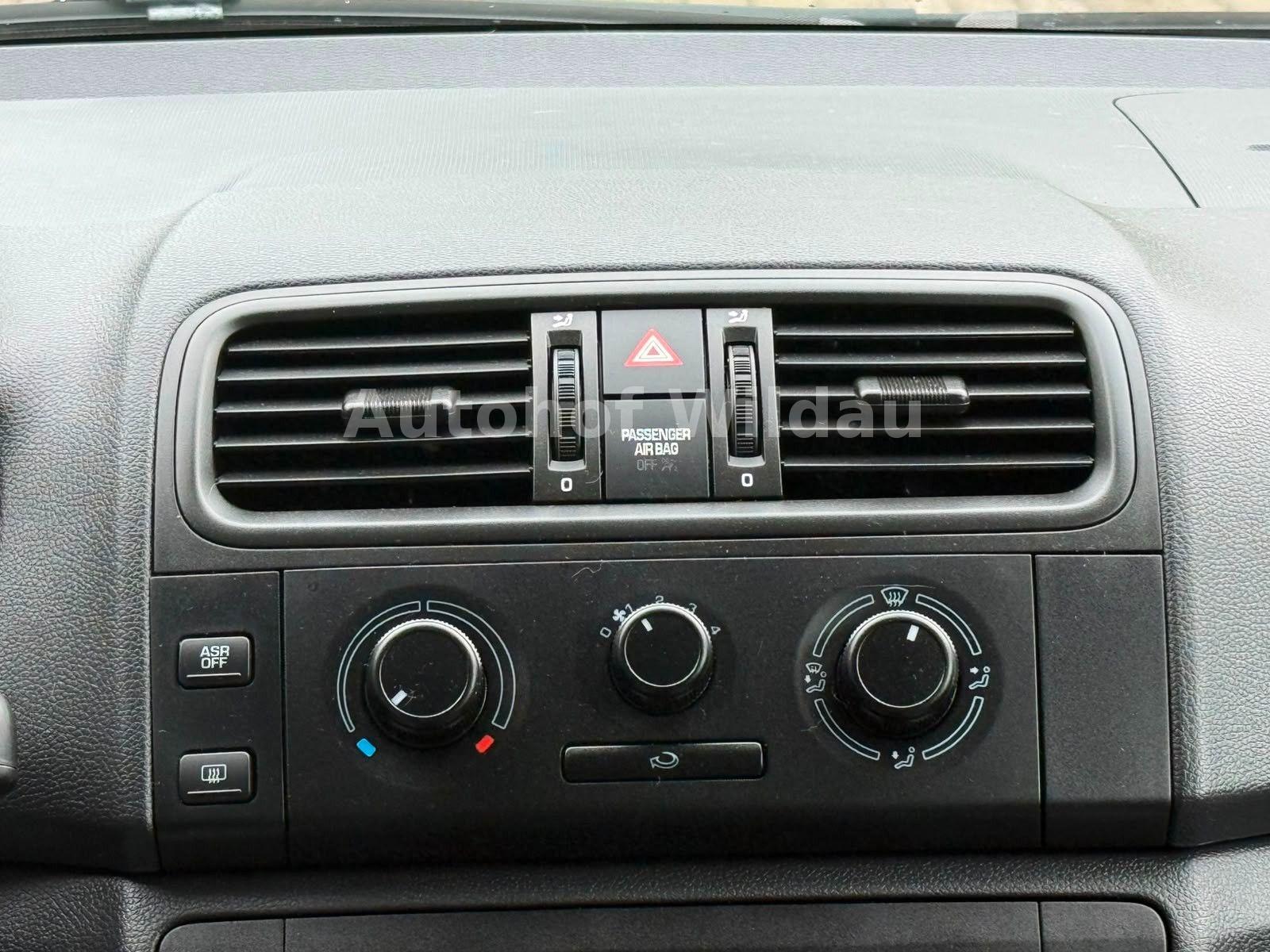 Skoda Fabia 2009 — photo 19