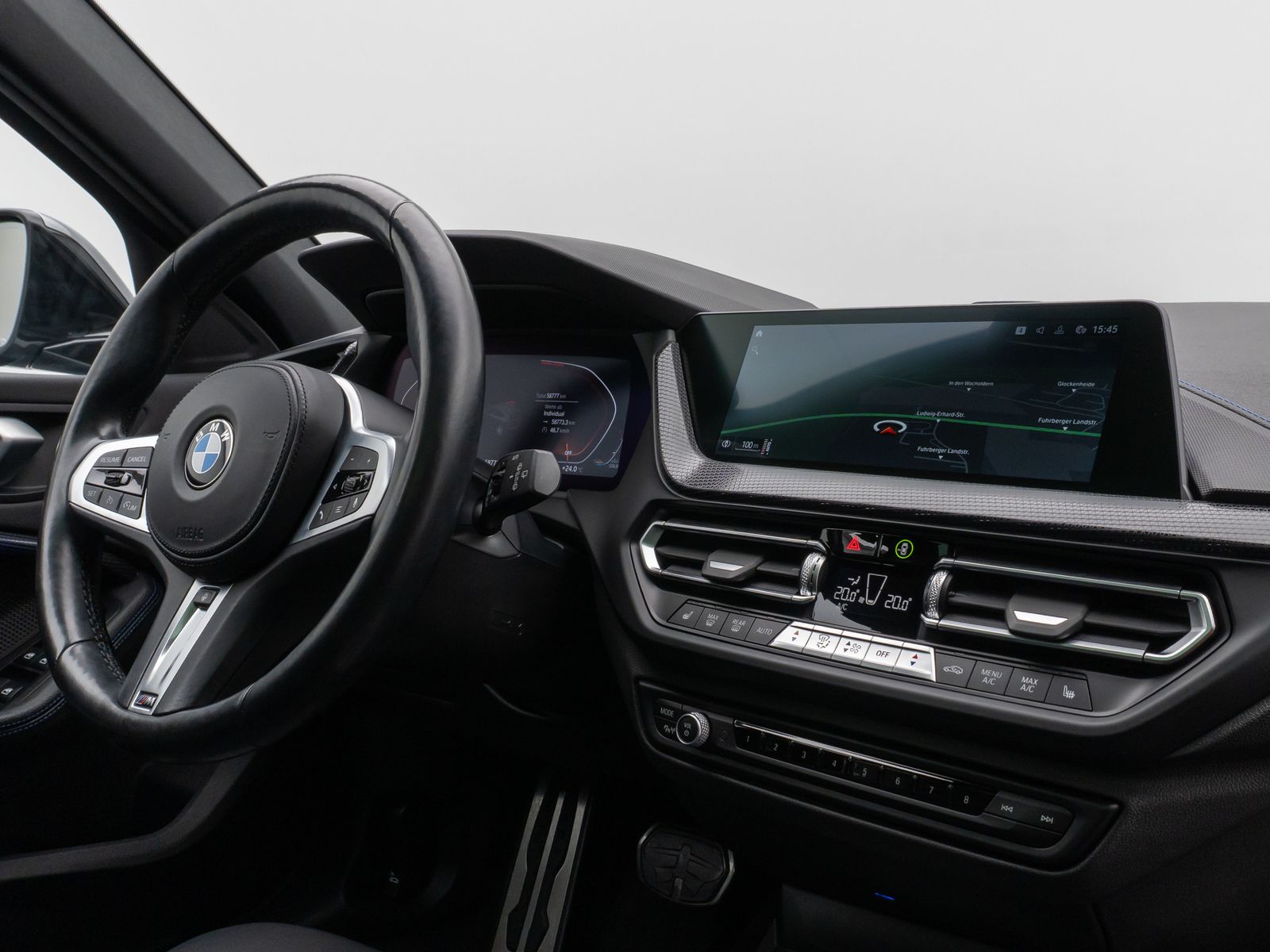Fahrzeugabbildung BMW 120i M Sport Panorama PDC DAB Lenkrhzg Komfort