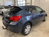Opel Astra J Lim. 5-trg. Edition AHK Klima - Opel Astra mit Benzin-Antrieb: Limousine, Edition Lim