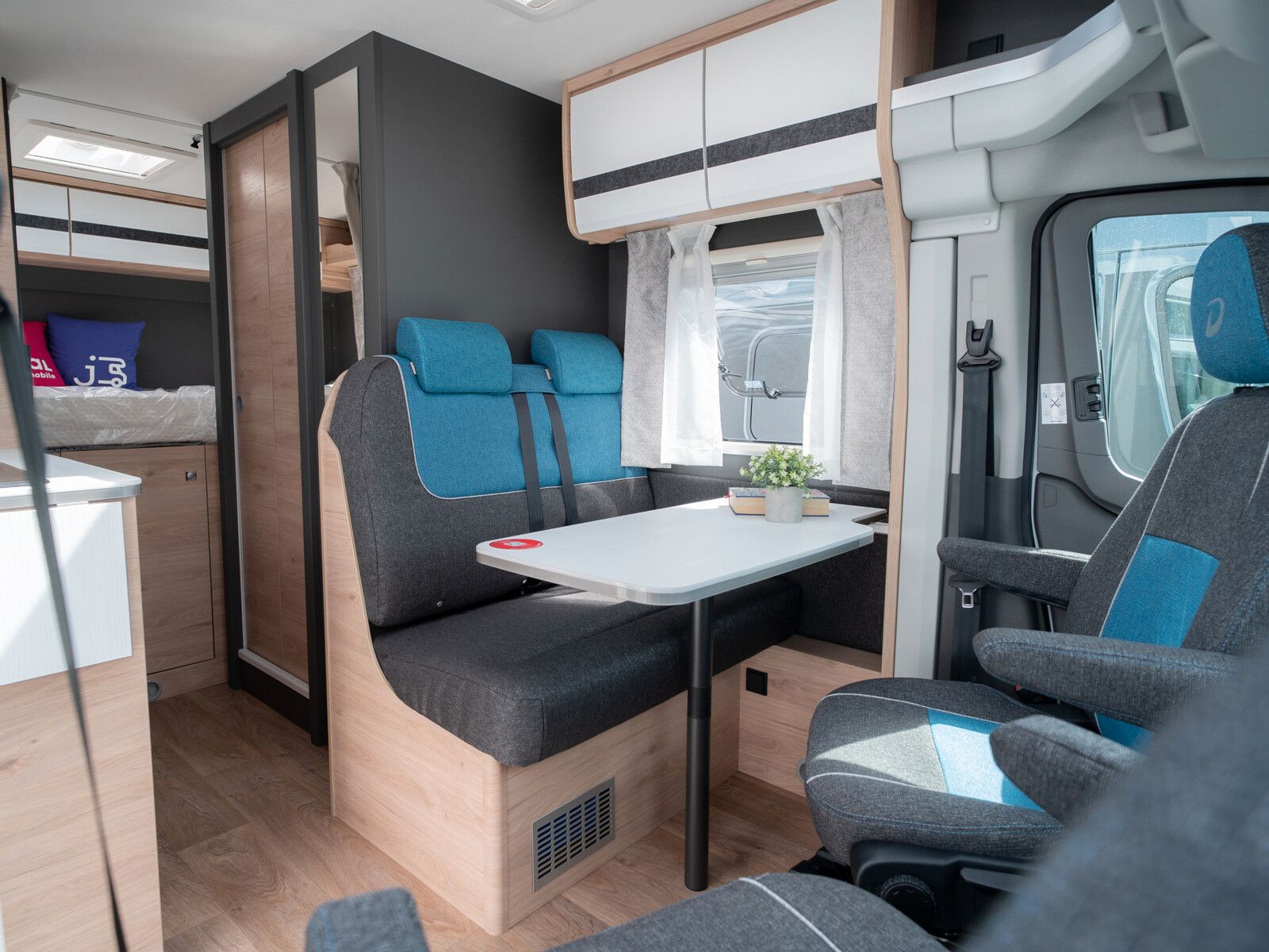 Fahrzeugabbildung Dethleffs Globebus Go Globebus Go T 15 12.641 sparen!
