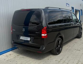 Mercedes V 300 - 8