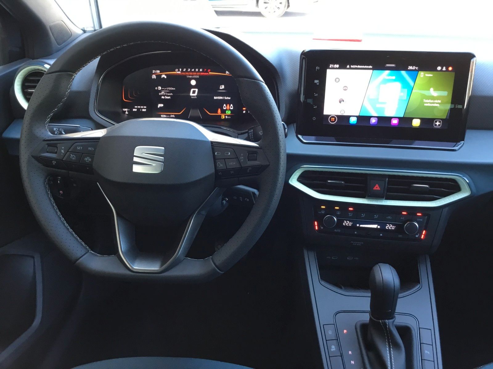 Fahrzeugabbildung SEAT Ibiza 1.0TSI Style DSG+ACC+16"+Navi+LED+FullLink