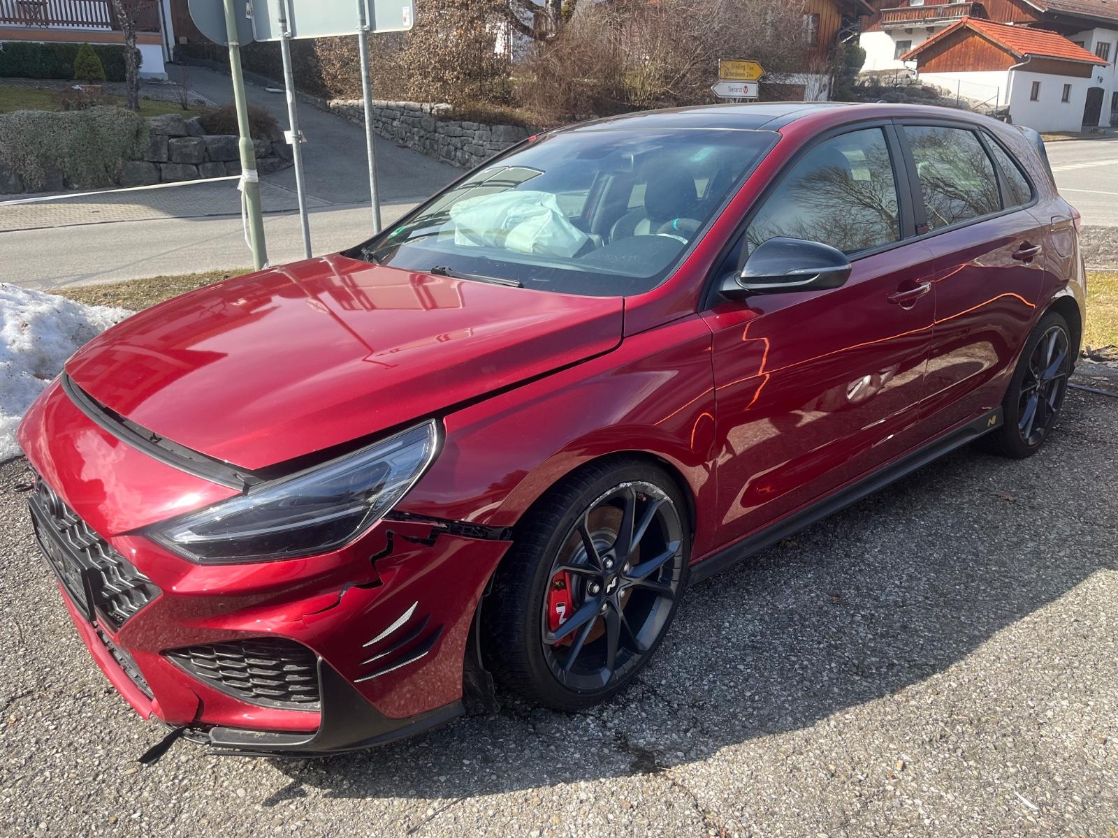 Hyundai i30 N Performance Motor läuft!