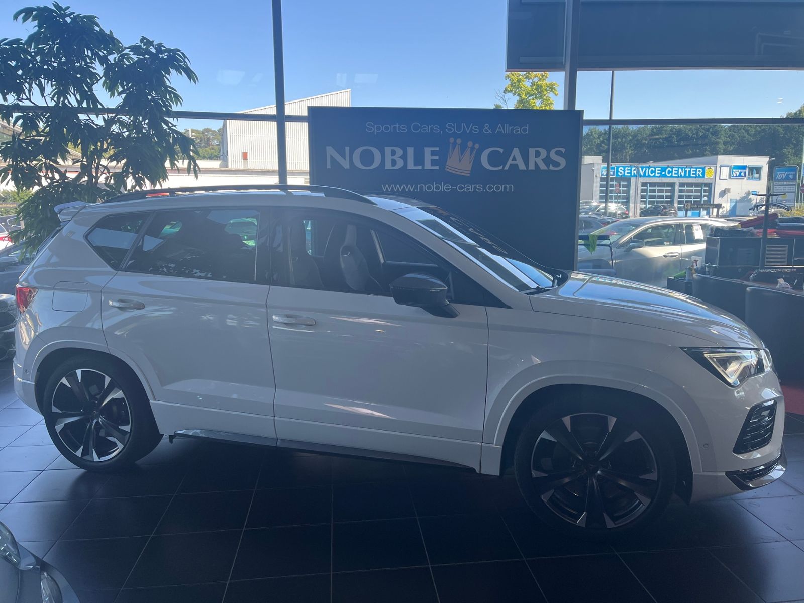 Fahrzeugabbildung CUPRA Ateca 20.TSI 4Drive AHK PANO LED NAVI 360° KAM
