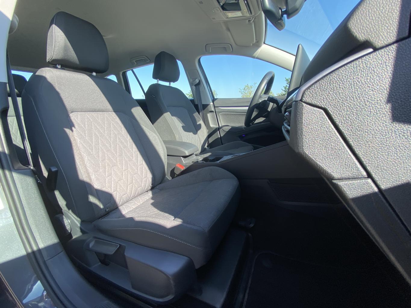 Volkswagen Golf Variant 1.5 eTSI DSG STYLE AHK+APP-CONNECT+, миниатюра 12