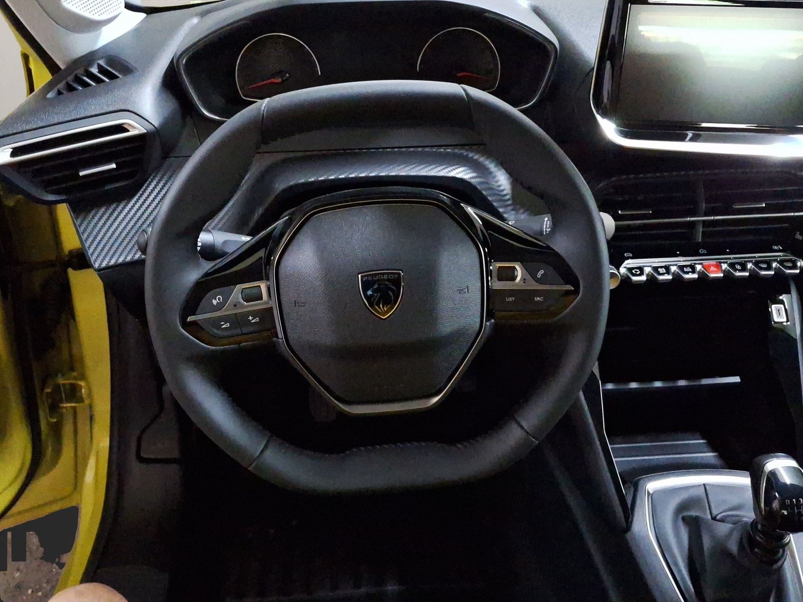 Peugeot 208 - Bild 9