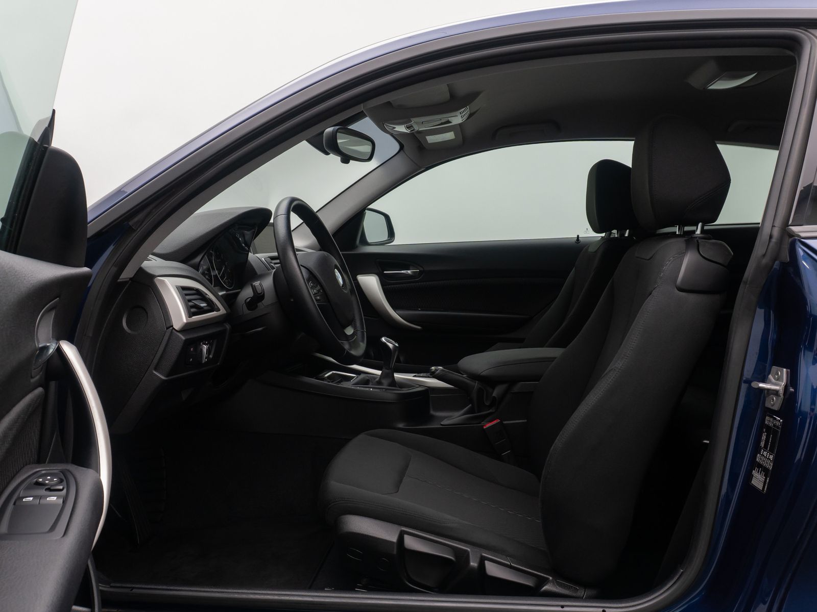 Fahrzeugabbildung BMW 116i Advantage Geschwindigreg PDC Sitzhzng Klima