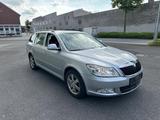 Skoda Octavia Combi 1.8 TSI TÜV NEU Juli 2027  1. Hand - Skoda Octavia aus 2010: Combi