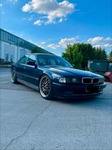 BMW 728i e38 - BMW 728 aus 1999: 728i
