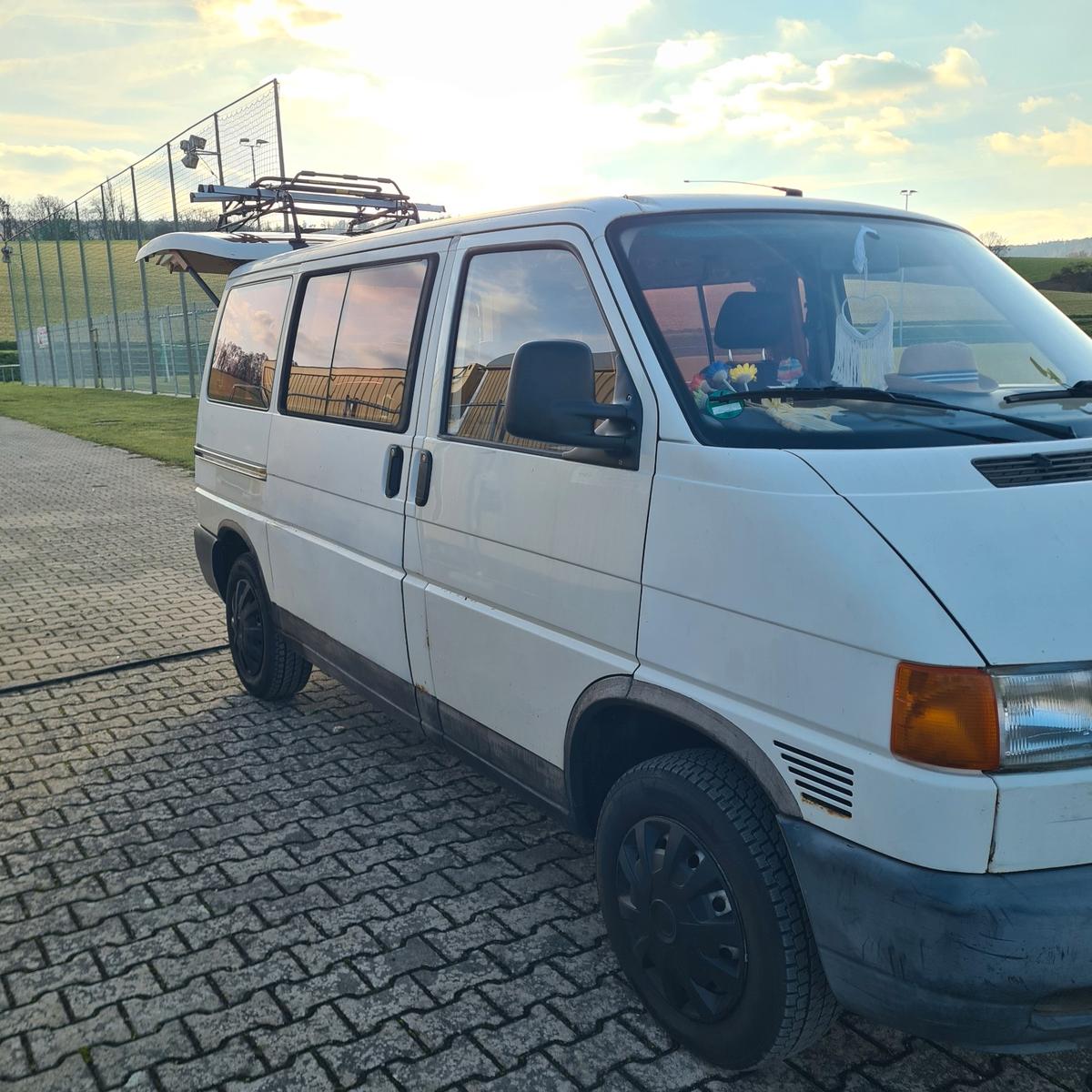 Volkswagen VW T4 Camper mit Kultfaktor Schrauberprojekt Ku