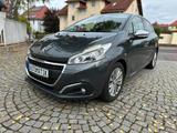 Peugeot 208 PureTech*AUTOMATIK*PDC*SHZ*NAVI* - gebrauchte Peugeot 208 aus dem Jahr 2017