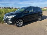 Ford Kuga 1,5 EcoBoost 4x2 Titanium,7J. Ford Garantie - Ford Kuga: 7