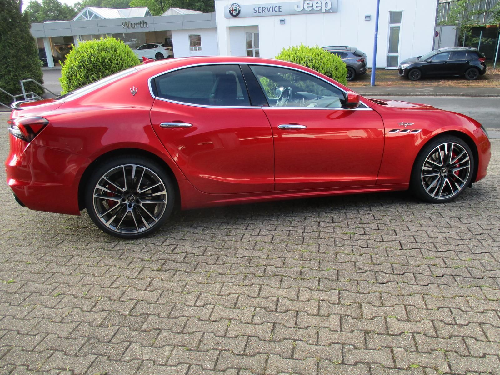 Maserati Ghibli Trofeo 3,8 V8 Rosso Magma Fuoriserie foto 4
