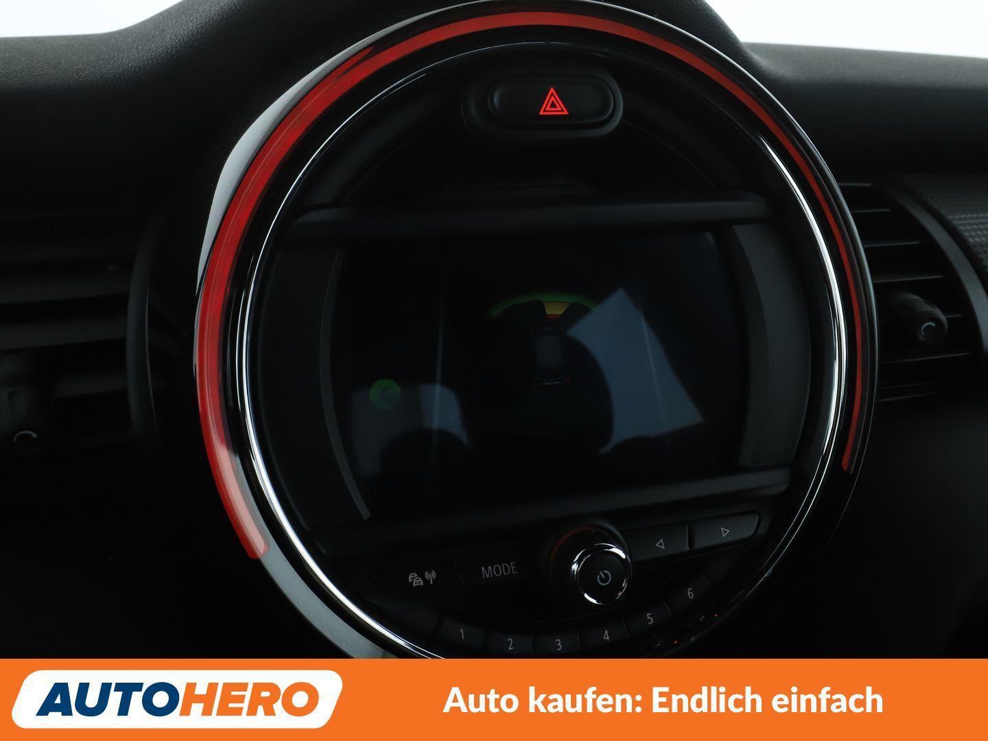 MINI Cooper Aut.*NAVI*LED*PDC*SHZ*KLIMA*TEMPO*