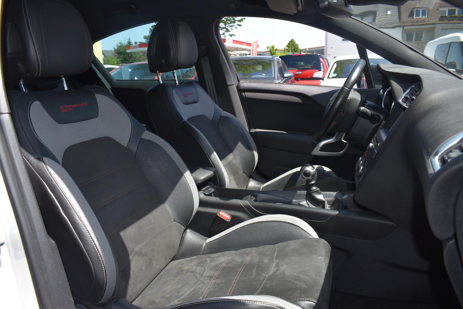 DS Automobiles DS4 DS 4 Performance Line*Pano*Navi*PDC