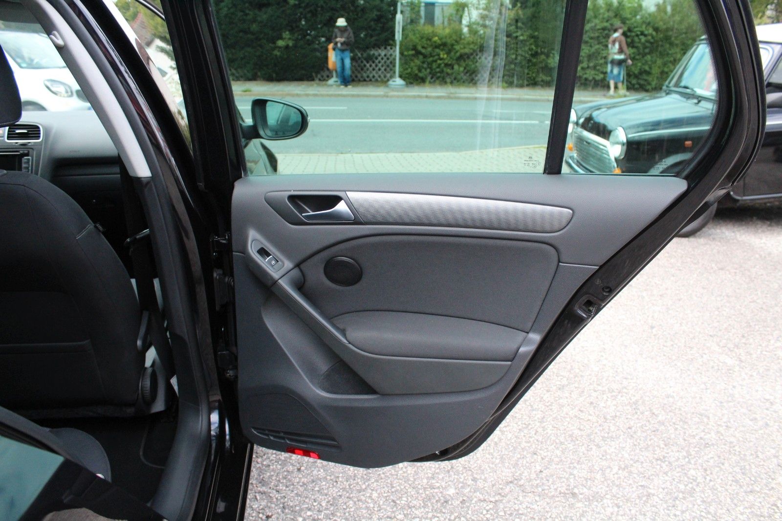 Golf VI 4 -Türen 1,6 TDI Style, Bestzustand!