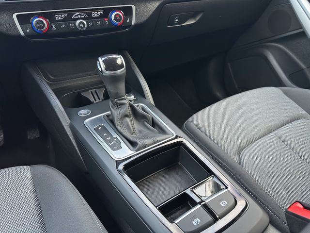 Q2 35 TFSI advanced S-tronic NAVI AHK ACC LED