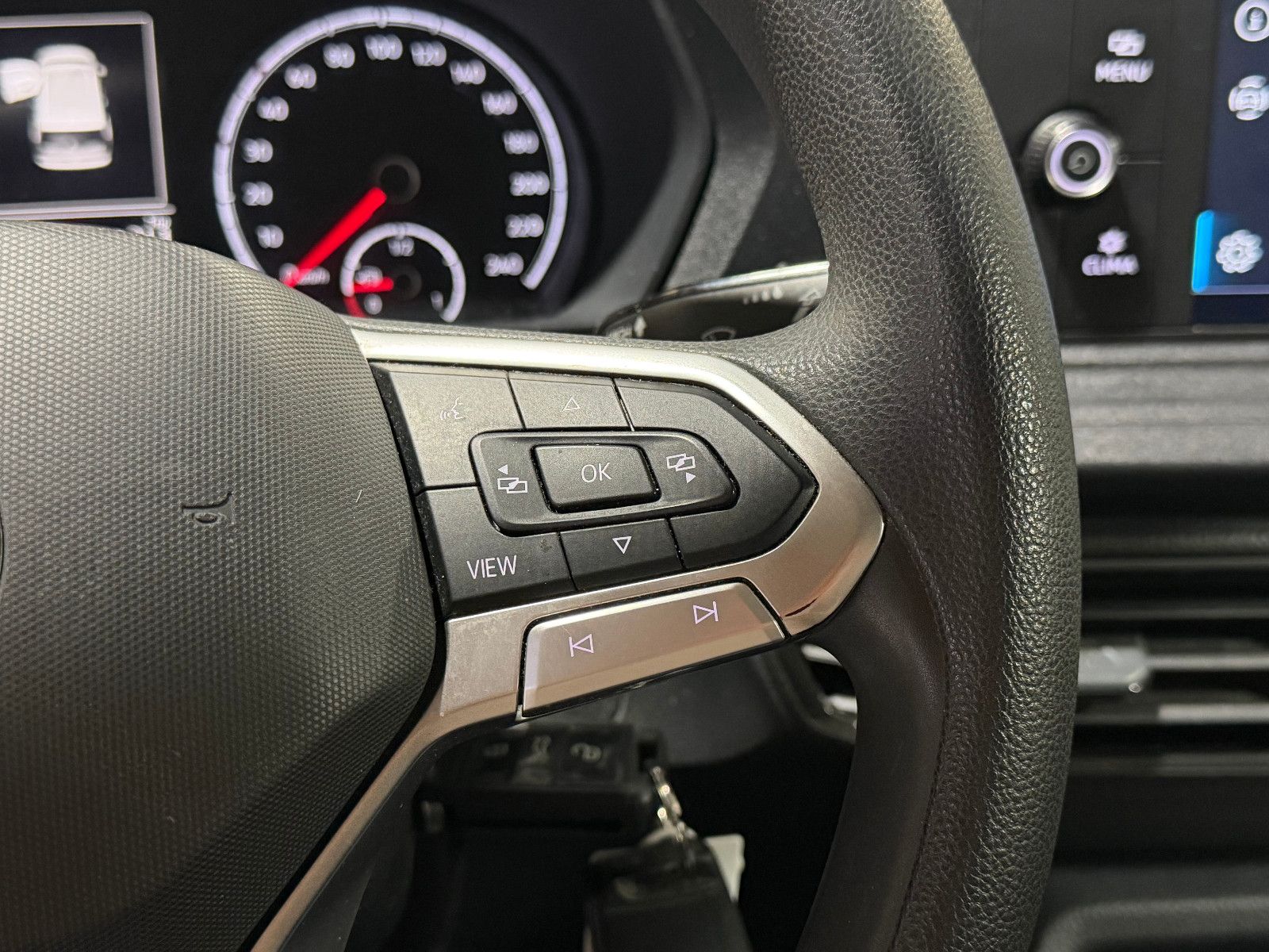 Fahrzeugabbildung Volkswagen Caddy  BLUETOOTH/AUTO-HOLD/ACC/TEMPOMAT/