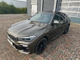 BMW X6 M50d*SkyLounge*STHZ*RSE*B&W*VOLL - BMW X6 M50 aus 2019