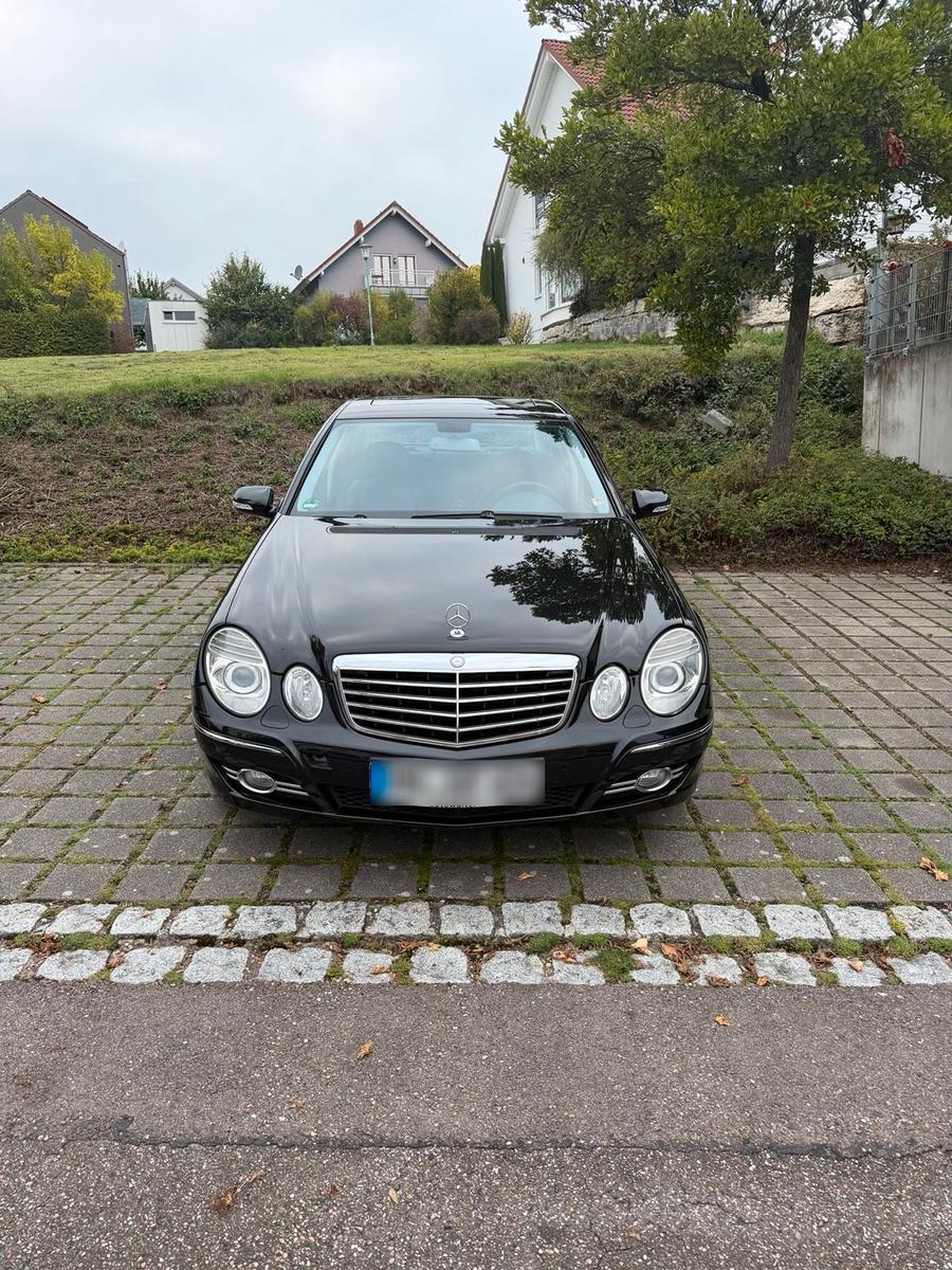 Mercedes-Benz E 280