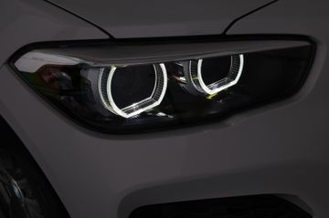 BMW 118i Aut 5-Türer M Sport DriveAssist ACC RFK 18"