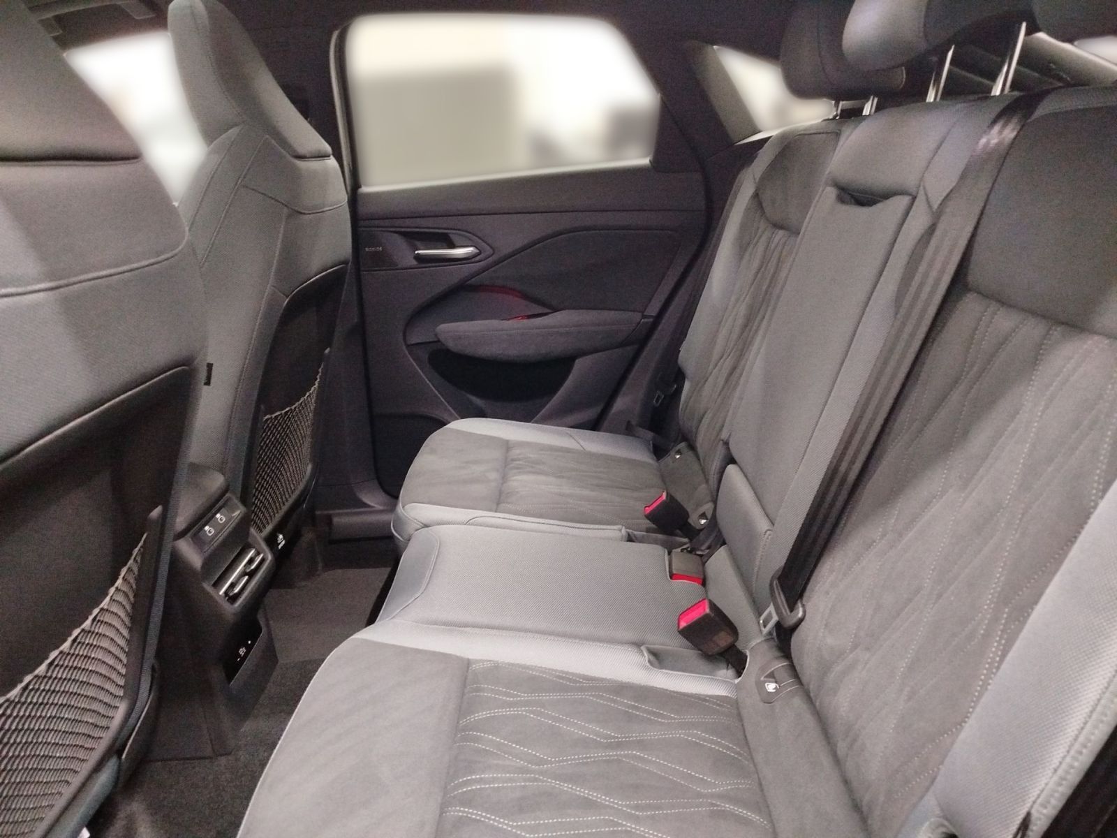 Audi Q3 Sportback e-hybrid S tronic S line PANO SONOS foto 10