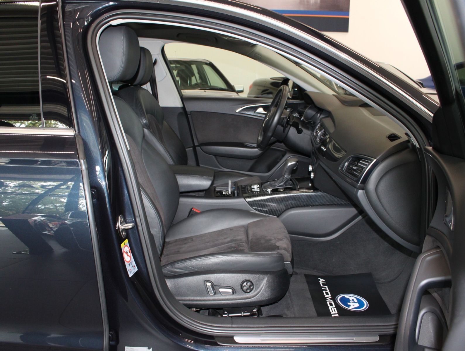 Fahrzeugabbildung Audi A6 Lim. 3.0 TDI quattro 2. Hand*GSD*Matrix LED
