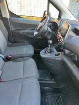 Toyota Proace City 1,5-l-D-4D 75kW L1 Combi Combi - Toyota Proace City von privat