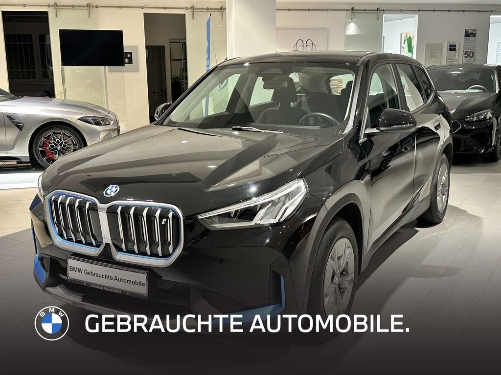 Image of BMW iX1